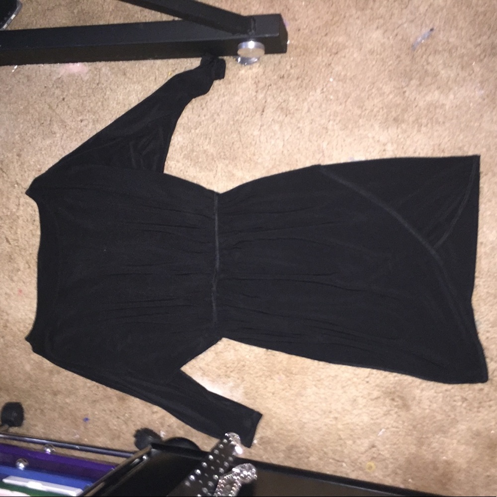 Black slimming dress!